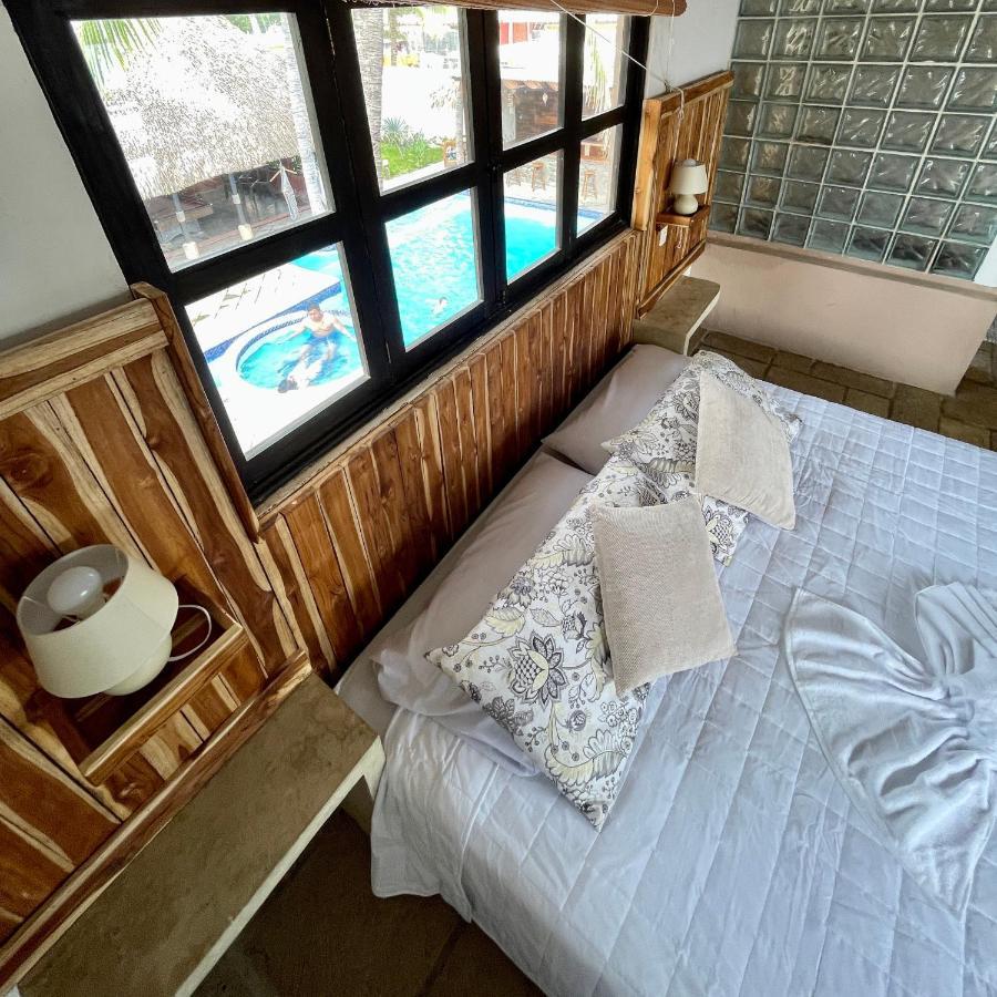 Johnnys Place Hotel Monterrico Luaran gambar